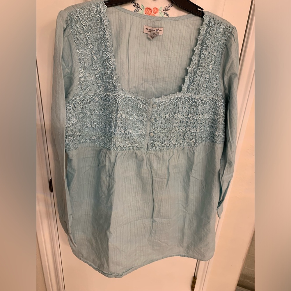 Caribbean Joe Island Supply Co. Woman Pastel Blue Crochet/Lace Blouse Size 1X